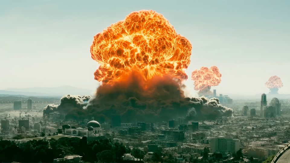 Кадр ядерного взрыва из сериала «Fallout» (Фоллаут)